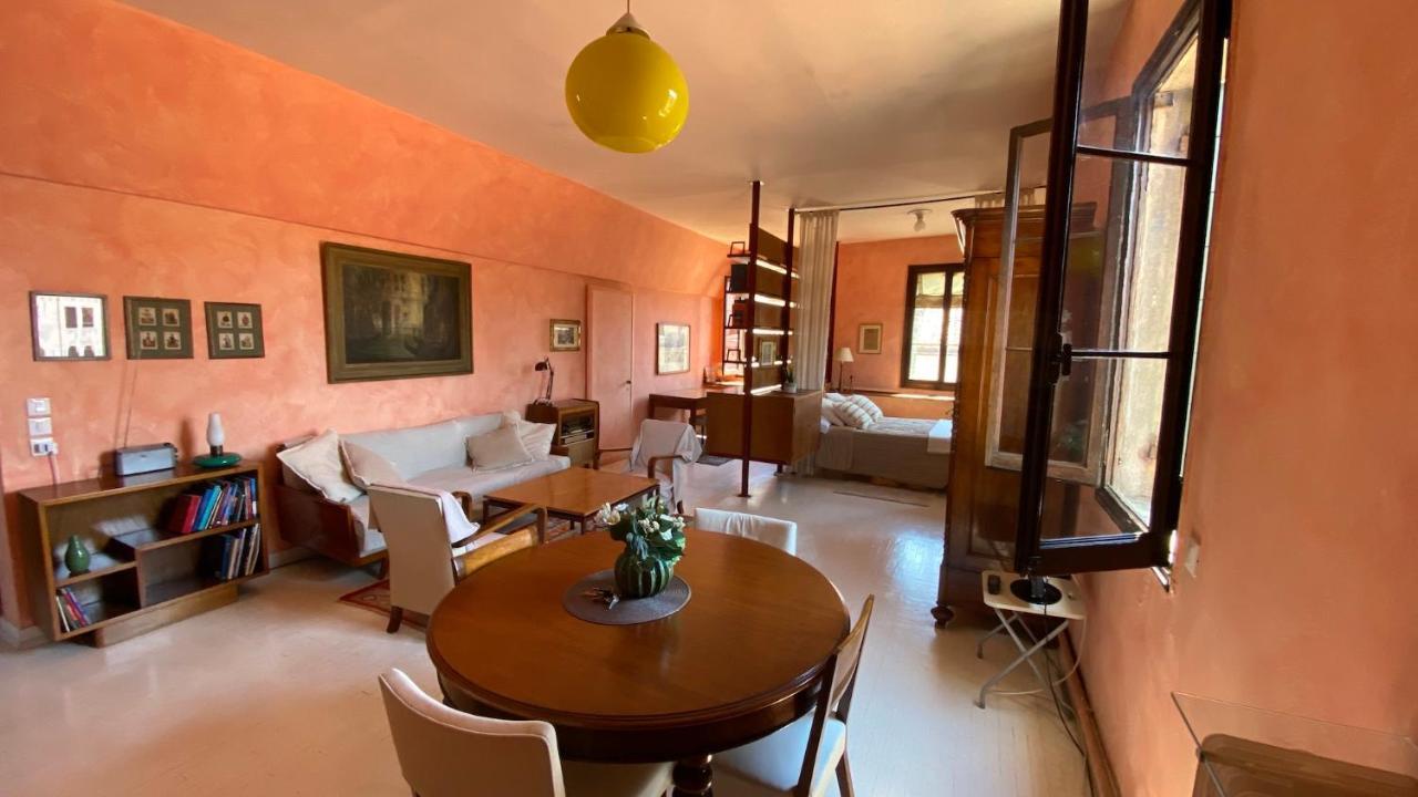 Ca' Romantica - Big Appartment At Accademia Venezia Esterno foto